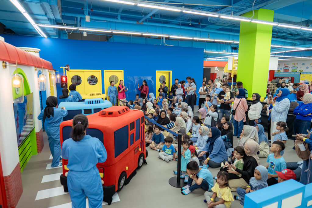 Playground Tangerang | Tayo Station Lotte Mall Bintaro