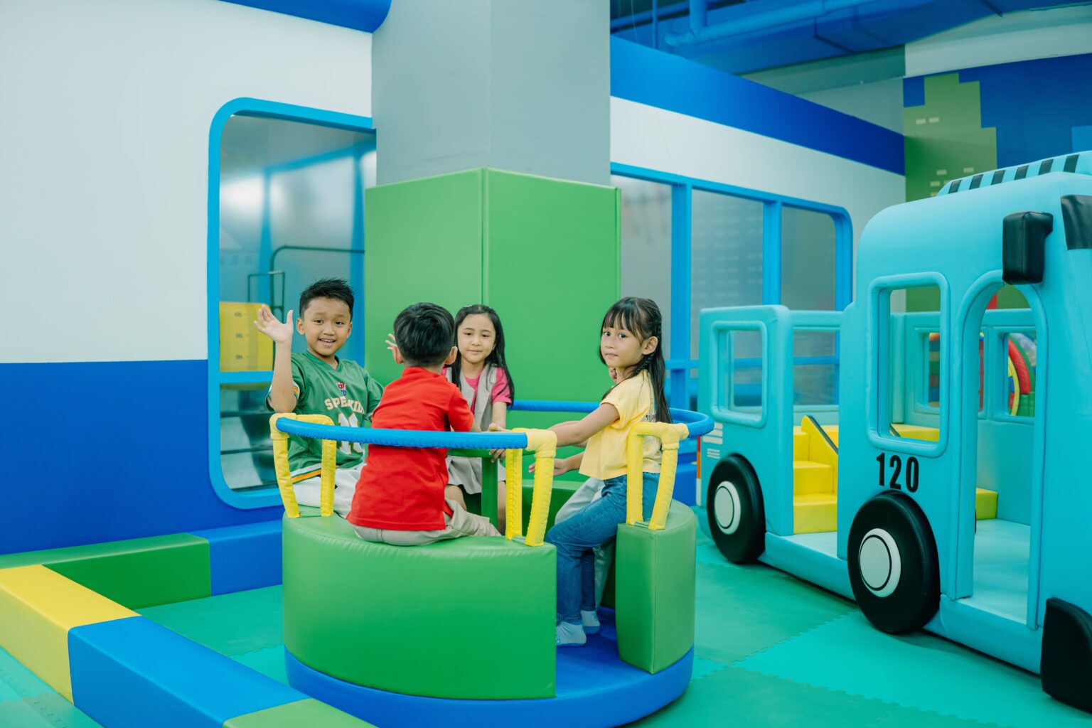 Ide Liburan Sekolah untuk Anak di Tangerang, Serunya Bermain di Tayo Station Bintaro!
