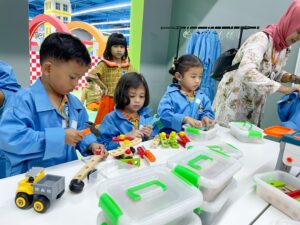 Playground Tangerang | Tayo Station Lotte Mall Bintaro
